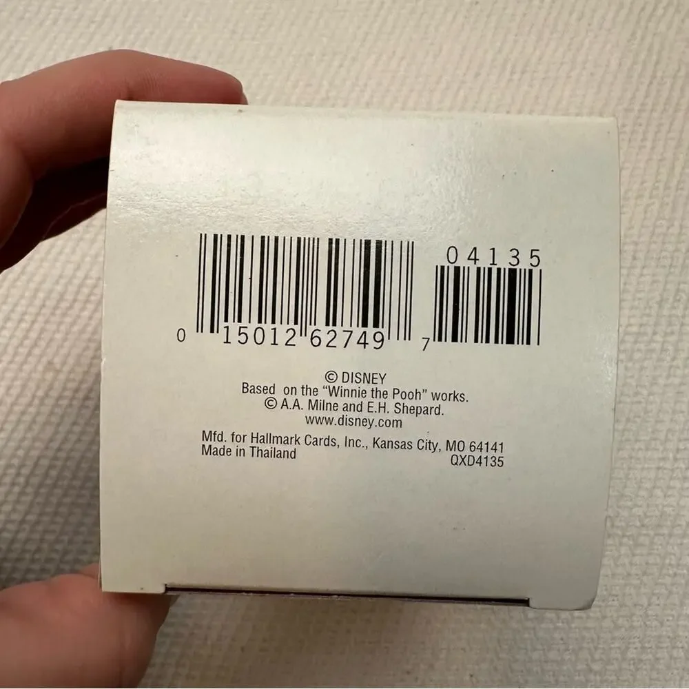 NIB Hallmark a Story for Pooh Winnie the Pooh christmas ornament
